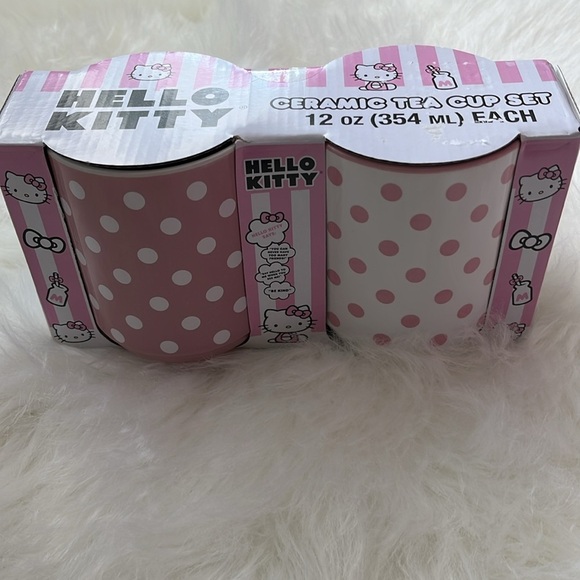 🆕 Hello Kitty Ceramic Tea Cup Set 12 Oz each Pink - Picture 3 of 4